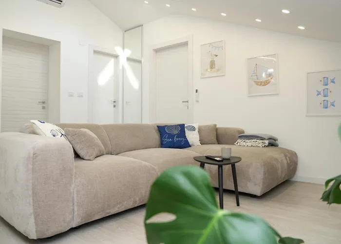 Sea Breeze - Center - Rooftop Terrace *