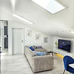 Daire Sea Breeze - Center - Rooftop Terrace Mali Lošinj