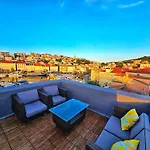 Sea Breeze - Center - Rooftop Terrace