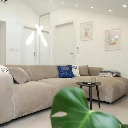Sea Breeze - Center - Rooftop Terrace *